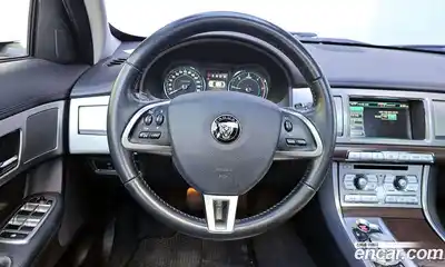 Jaguar XF 2014 2.2 Автомат в Москве № 247490, миниатюра 6
