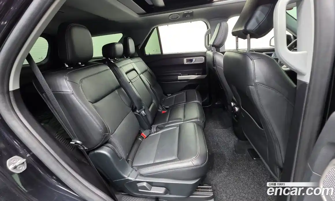 Ford Explorer 2021 2.3 Автомат в Москве № 255709, фото 16