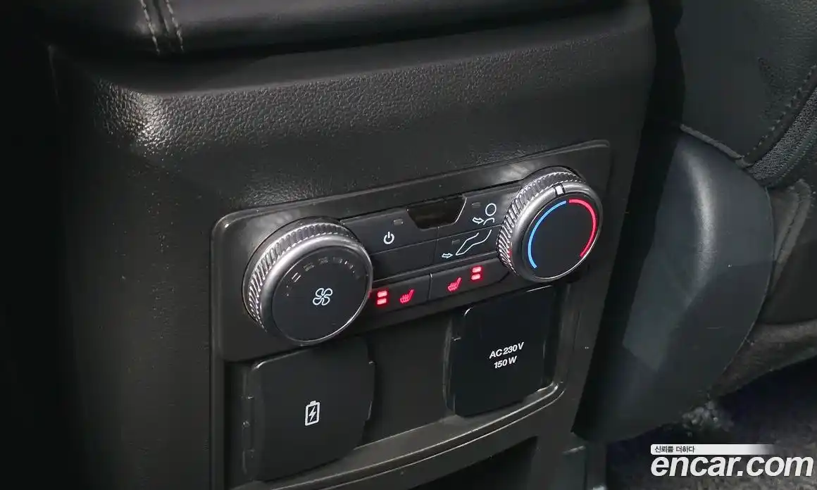 Ford Explorer 2021 2.3 Автомат в Москве № 255709, фото 4