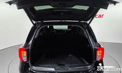 Ford Explorer 2021 2.3 Автомат в Москве № 255709, миниатюра 6