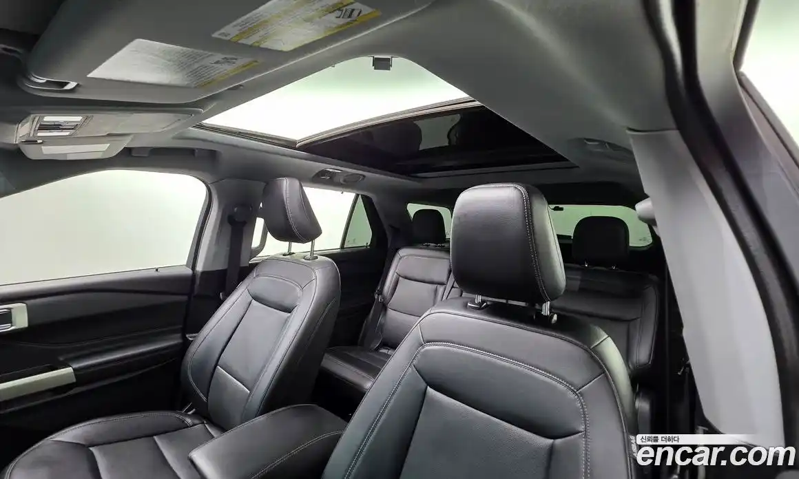 Ford Explorer 2021 2.3 Автомат в Москве № 255709, фото 10