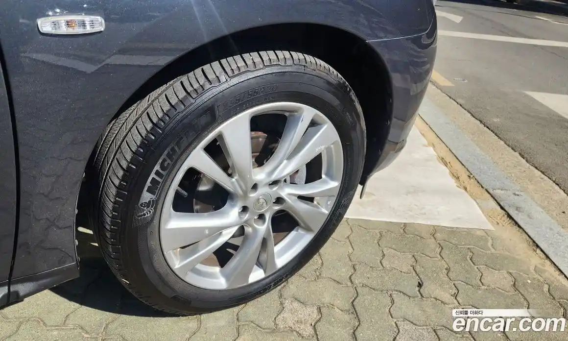 Infiniti JX 2013 3.5 Автомат в Москве № 256209, фото 18