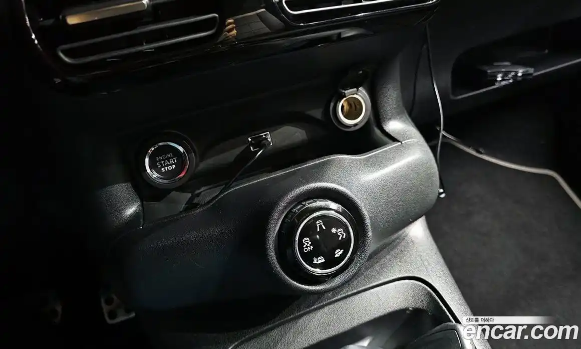 Citroen C4 Cactus 2019 1.5 Автомат в Москве № 256786, фото 19