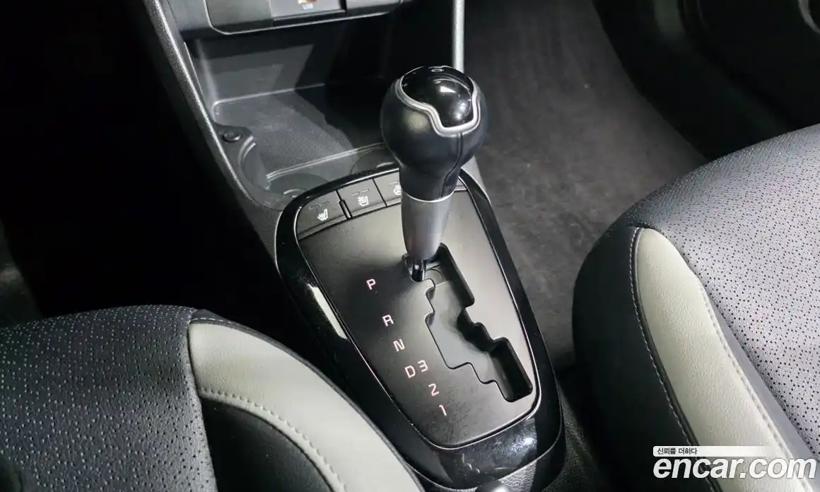 Kia Morning 2022 1.0 Автомат в Москве № 268813, фото 20