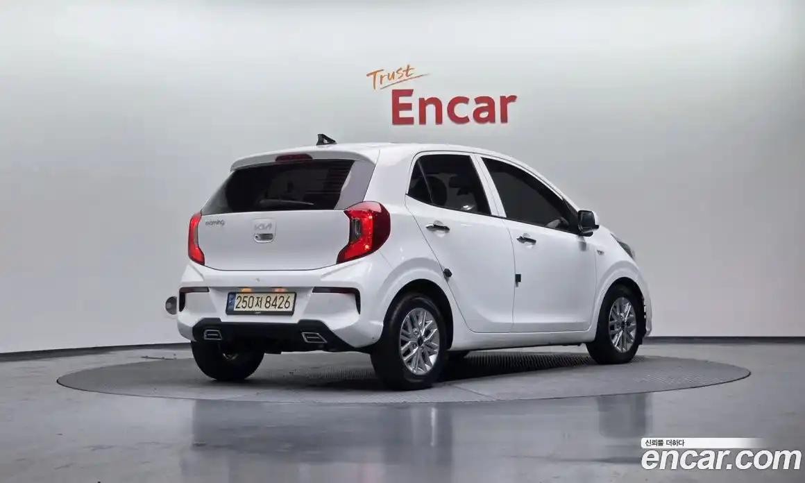 Kia Morning 2022 1.0 Автомат в Москве № 268813, фото 4