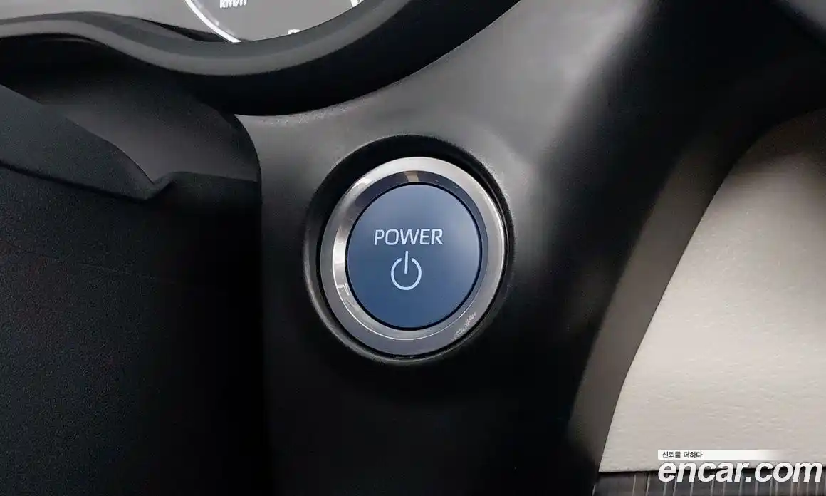 Toyota Sienna 2022 2.5 Автомат в Москве № 279743, фото 18