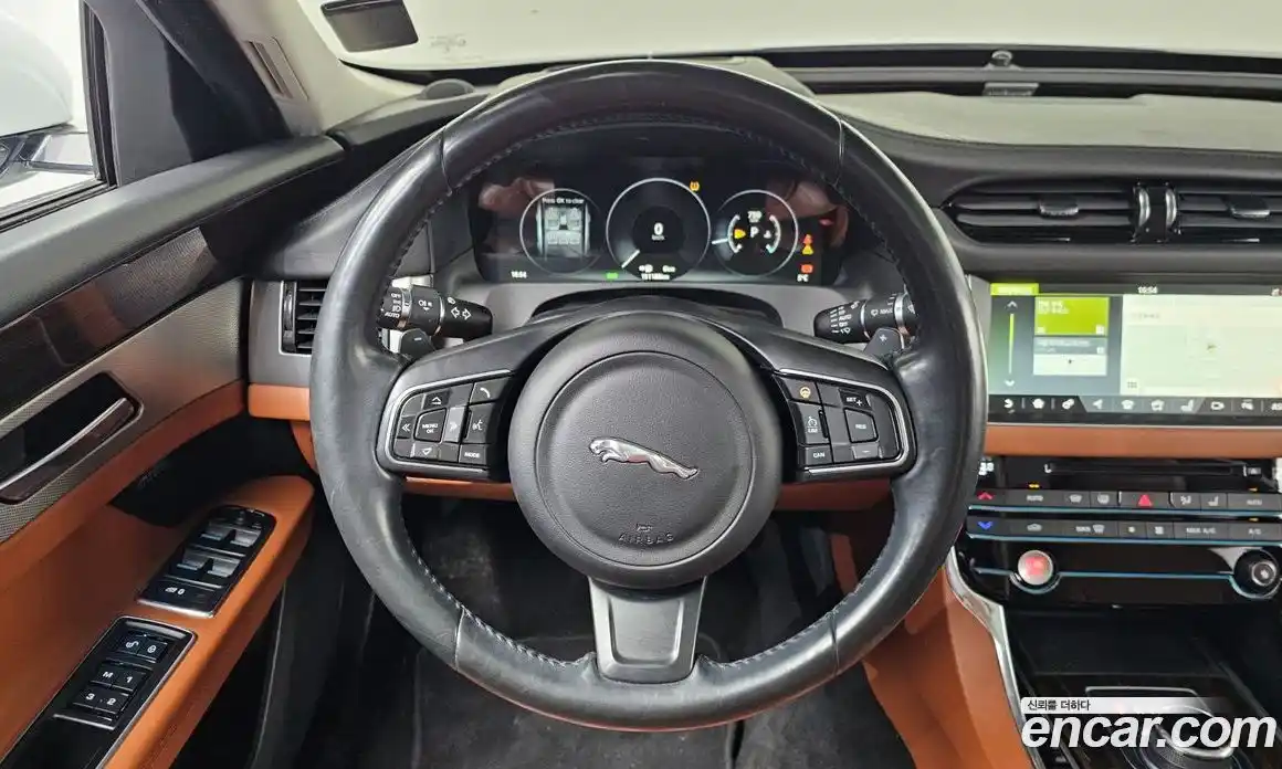 Jaguar XF 2017 2.0 Автомат в Москве № 283821, фото 13