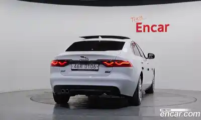 Jaguar XF 2017 2.0 Автомат в Москве № 283821, миниатюра 4