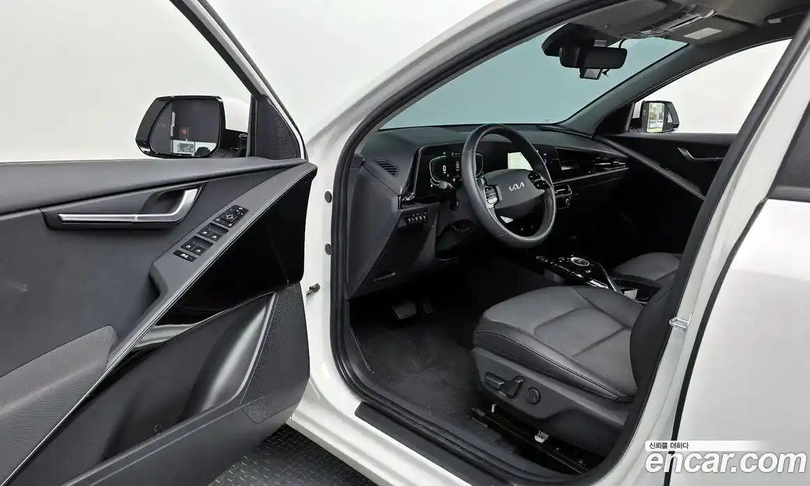 Kia Niro 2025 1.6 Автомат в Москве № 285259, фото 19