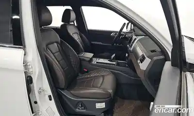 SsangYong Rexton 2023 2.2 Автомат в Москве № 28577, миниатюра 12