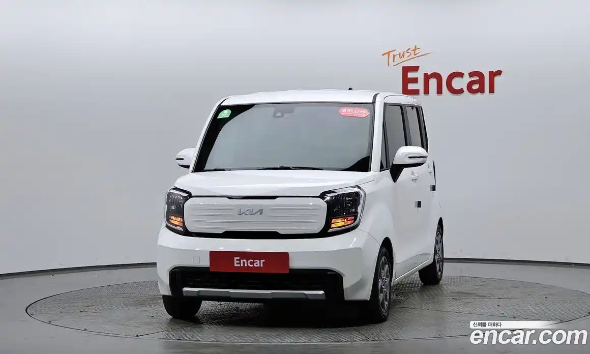 Kia Ray 2023 1.0 Автомат в Москве № 288344, фото 6