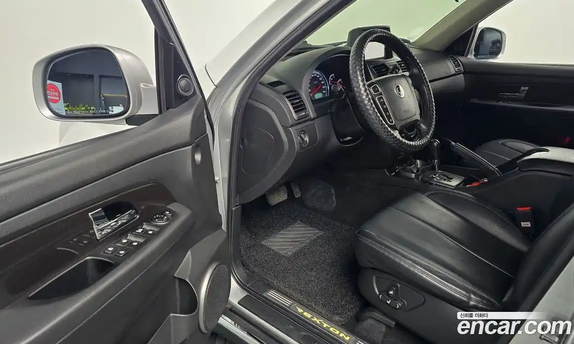 SsangYong Rexton 2015 2.0 Автомат в Москве № 28835, фото 11