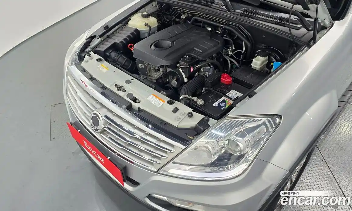 SsangYong Rexton 2015 2.0 Автомат в Москве № 28835, фото 6