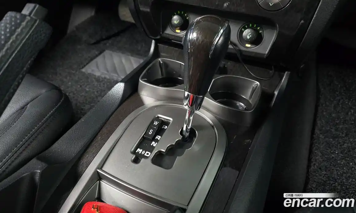 SsangYong Rexton 2015 2.0 Автомат в Москве № 28835, фото 9