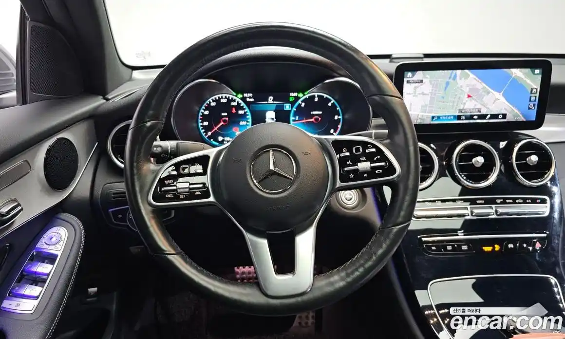 Mercedes-Benz GLC-Class 2021 1.9 Автомат в Москве № 289983, фото 12