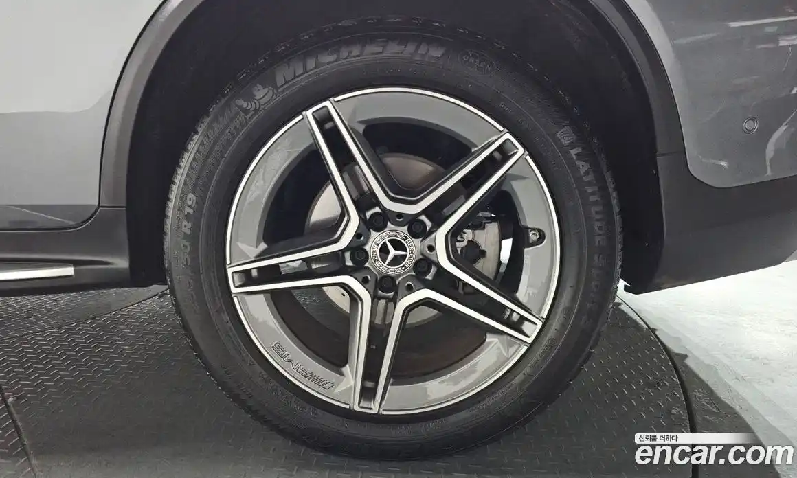 Mercedes-Benz GLC-Class 2021 1.9 Автомат в Москве № 289983, фото 4