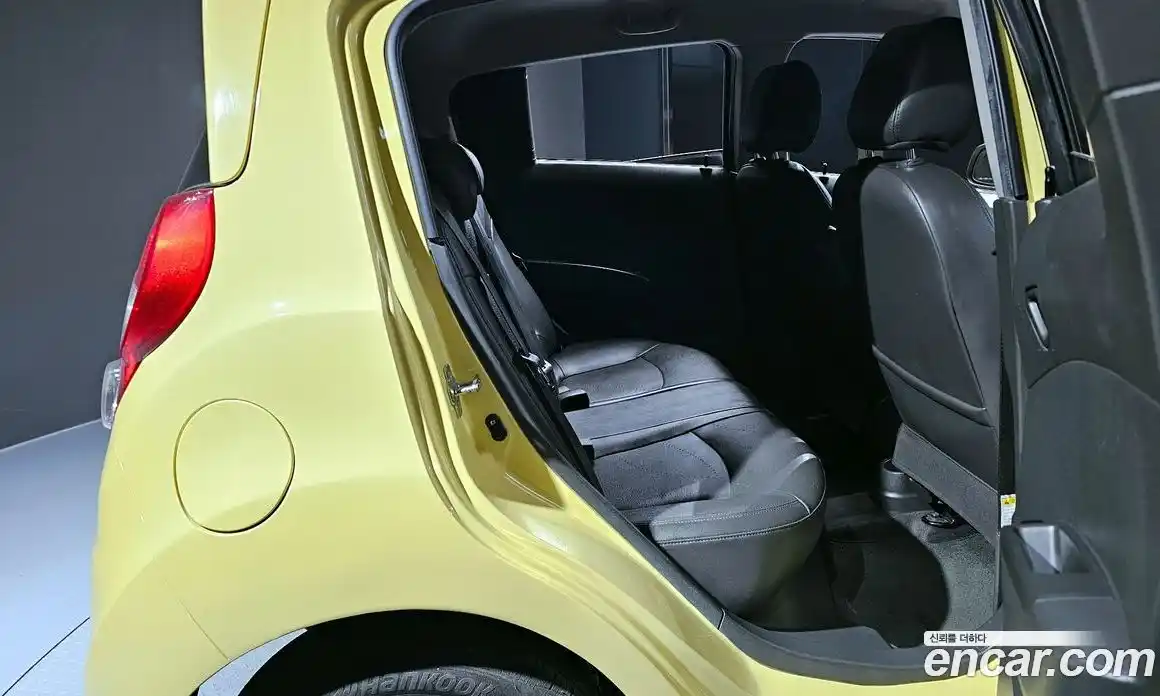 Chevrolet Spark 2014 1.0 Автомат в Москве № 29249, фото 13