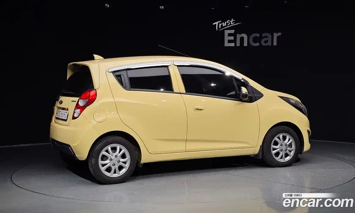 Chevrolet Spark 2014 1.0 Автомат в Москве № 29249, фото 14