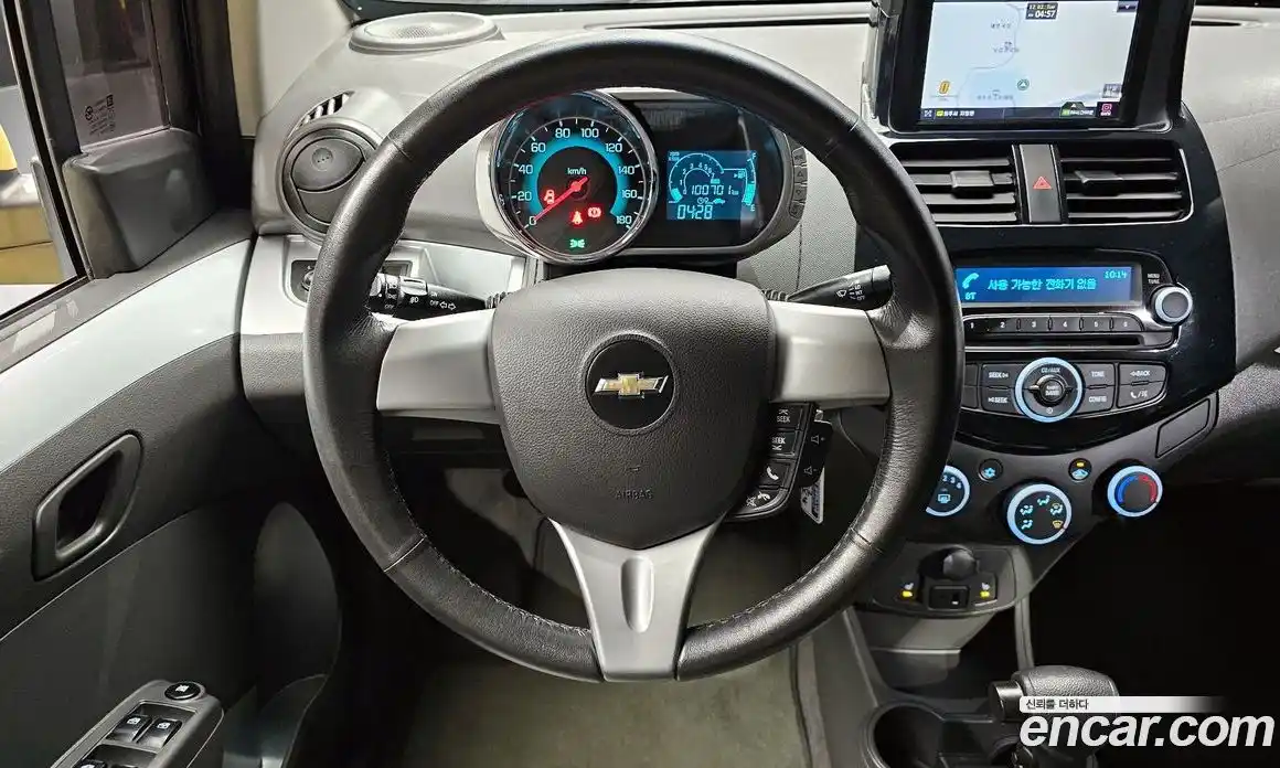 Chevrolet Spark 2014 1.0 Автомат в Москве № 29249, фото 17