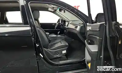 SsangYong Rexton 2023 2.2 Автомат в Москве № 29281, миниатюра 7