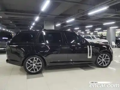 Land Rover Range-Rover 2023 4.4 Автомат в Москве № 296217, миниатюра 2