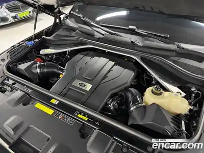 Land Rover Range-Rover 2023 4.4 Автомат в Москве № 296217, миниатюра 5