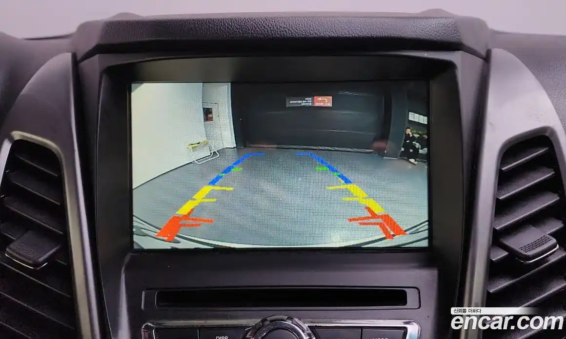 SsangYong Korando 2015 2.0 Автомат в Москве № 30065, фото 15