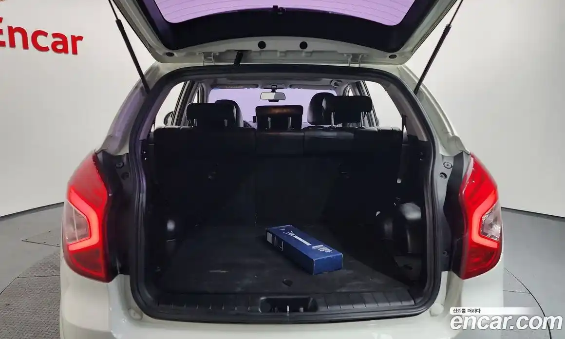 SsangYong Korando 2015 2.0 Автомат в Москве № 30065, фото 3