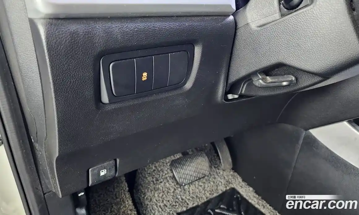 SsangYong Korando 2015 2.0 Автомат в Москве № 30065, фото 8