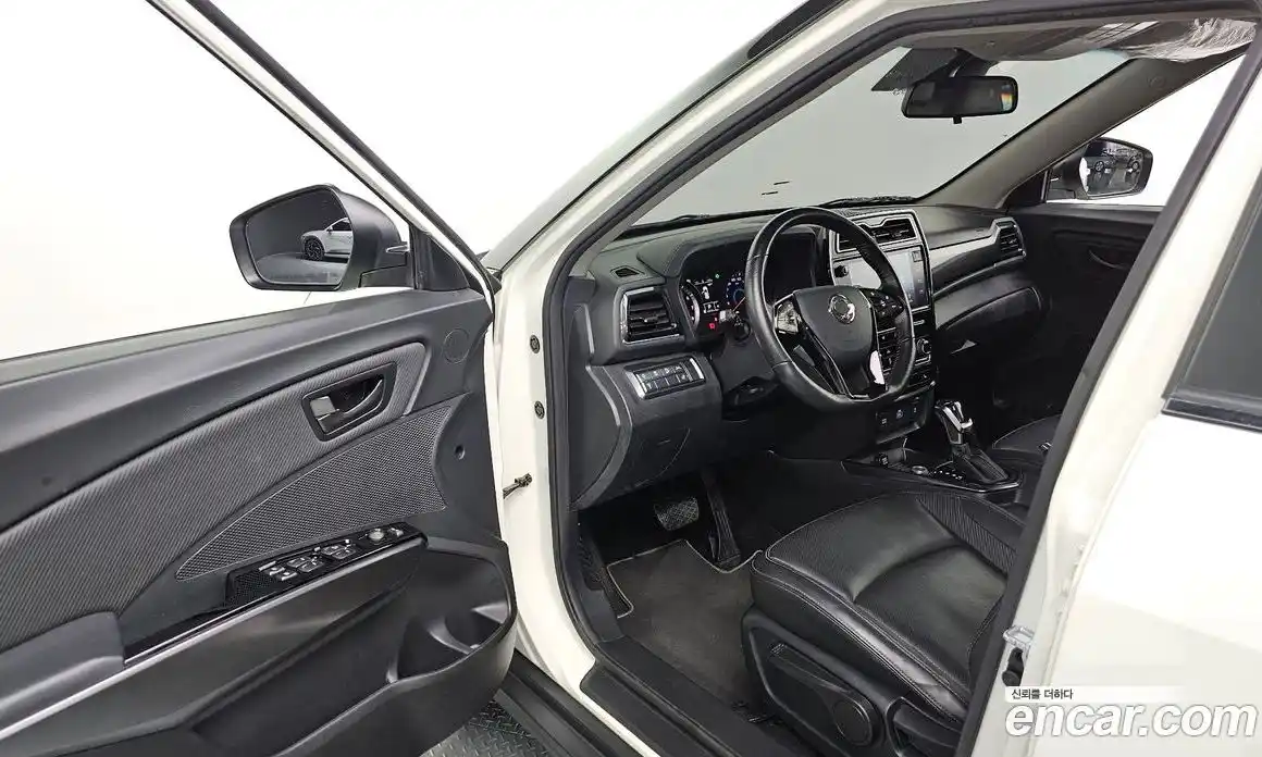 SsangYong TIBOLI 2021 1.5 Автомат в Москве № 30372, фото 10