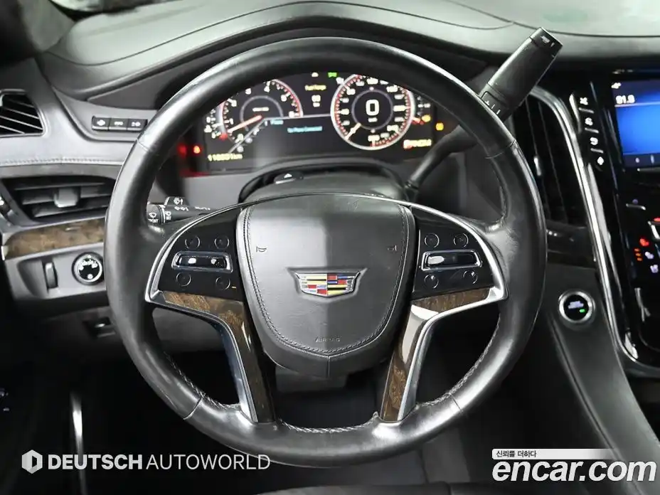 Cadillac Escalade 2015 6.2 Автомат в Москве № 306659, фото 13