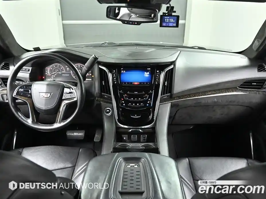 Cadillac Escalade 2015 6.2 Автомат в Москве № 306659, фото 7