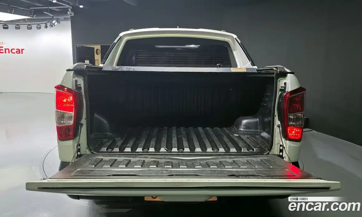 SsangYong Rexton 2018 2.2 Автомат в Москве № 31360, фото 17