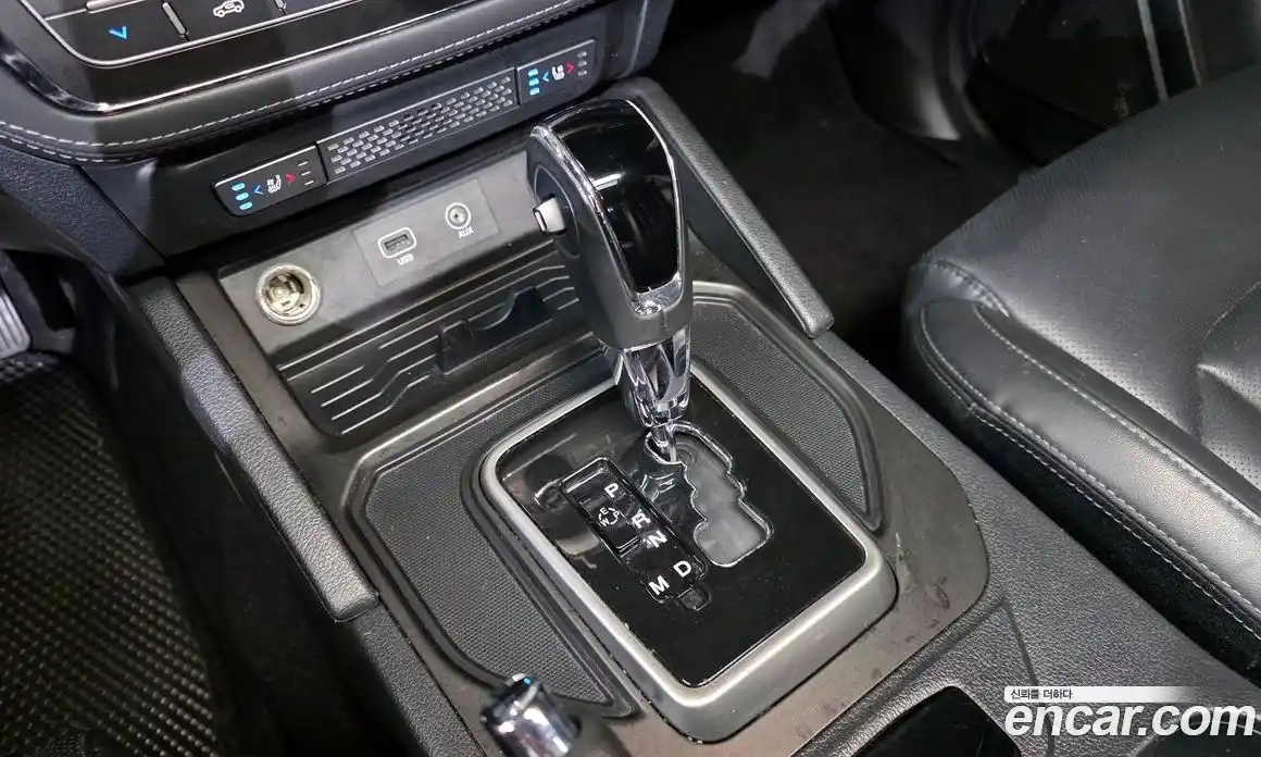 SsangYong Rexton 2018 2.2 Автомат в Москве № 31360, фото 4