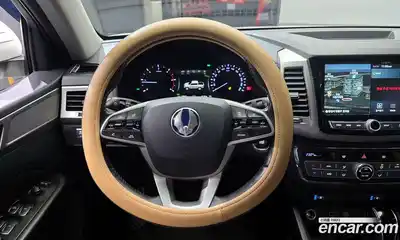 SsangYong Rexton 2018 2.2 Автомат в Москве № 31360, миниатюра 8
