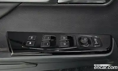 SsangYong Torres 2023 1.5 Автомат в Москве № 31680, миниатюра 10