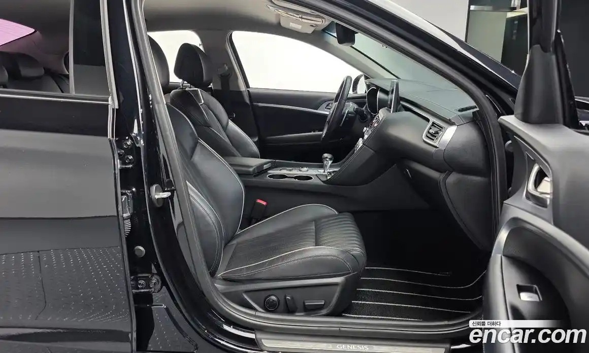 Genesis G70 2019 2.0 Автомат в Москве № 322758, фото 9