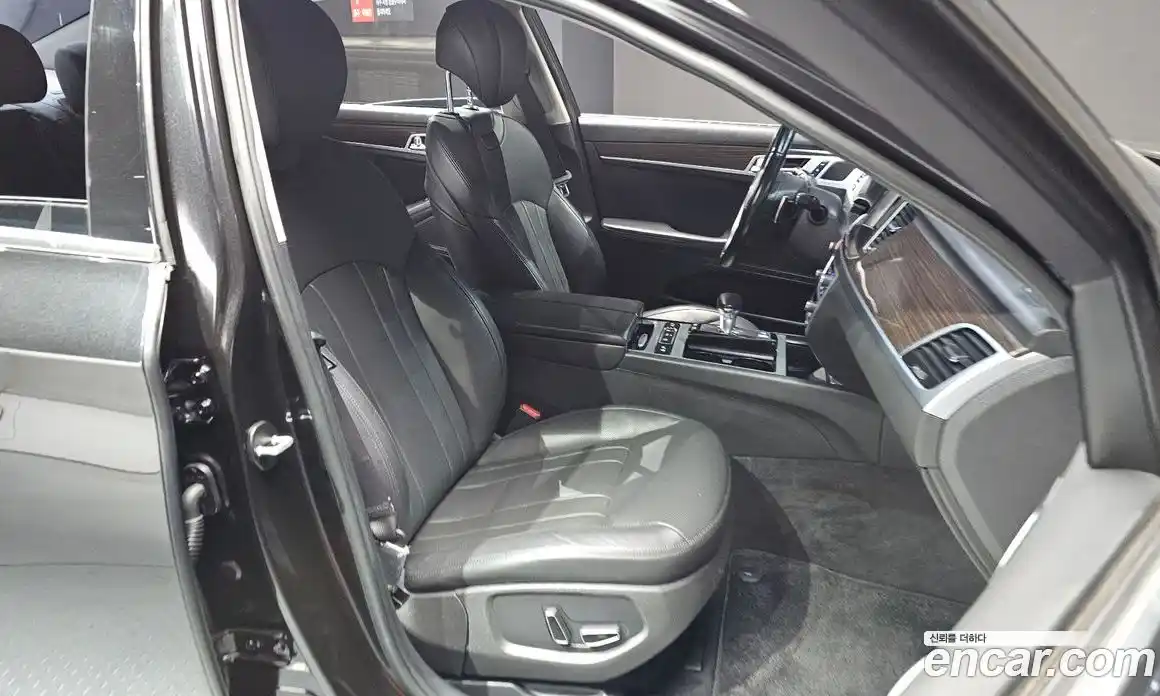 Genesis G80 2019 3.3 Автомат в Москве № 322832, фото 12