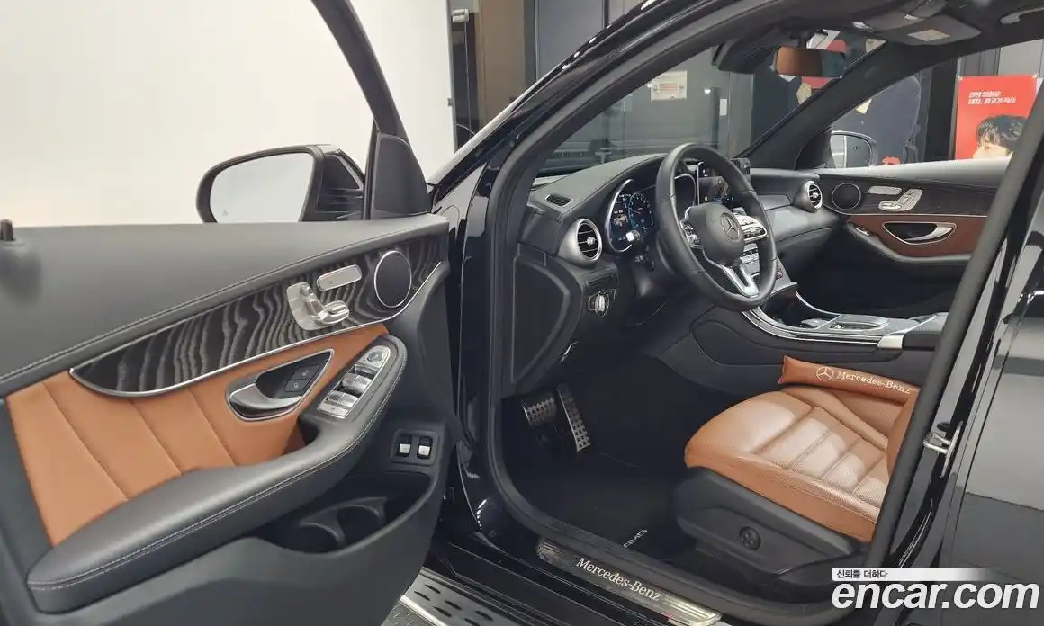 Mercedes-Benz GLC-Class 2023 2.0 Автомат в Москве № 324333, фото 18