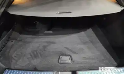 Mercedes-Benz GLC-Class 2023 2.0 Автомат в Москве № 324333, миниатюра 2