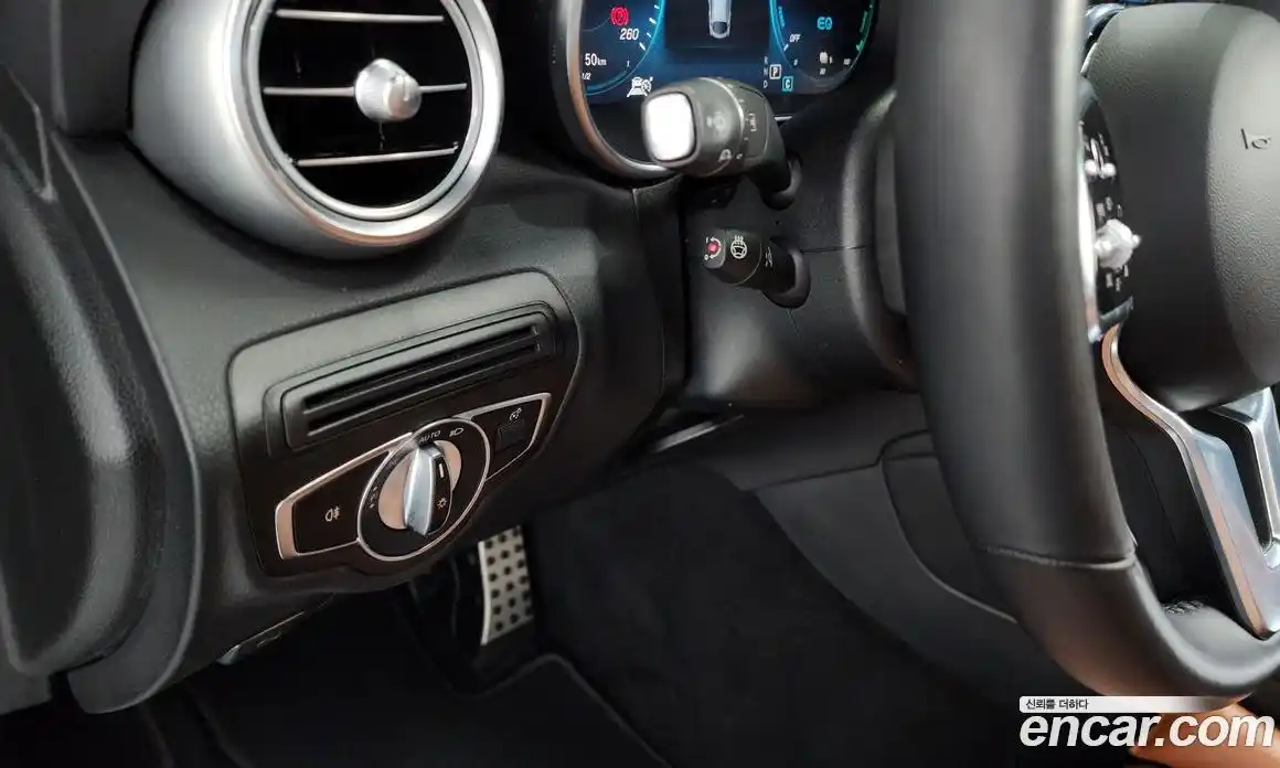 Mercedes-Benz GLC-Class 2023 2.0 Автомат в Москве № 324333, фото 3