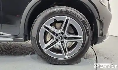 Mercedes-Benz GLC-Class 2023 2.0 Автомат в Москве № 324333, миниатюра 4