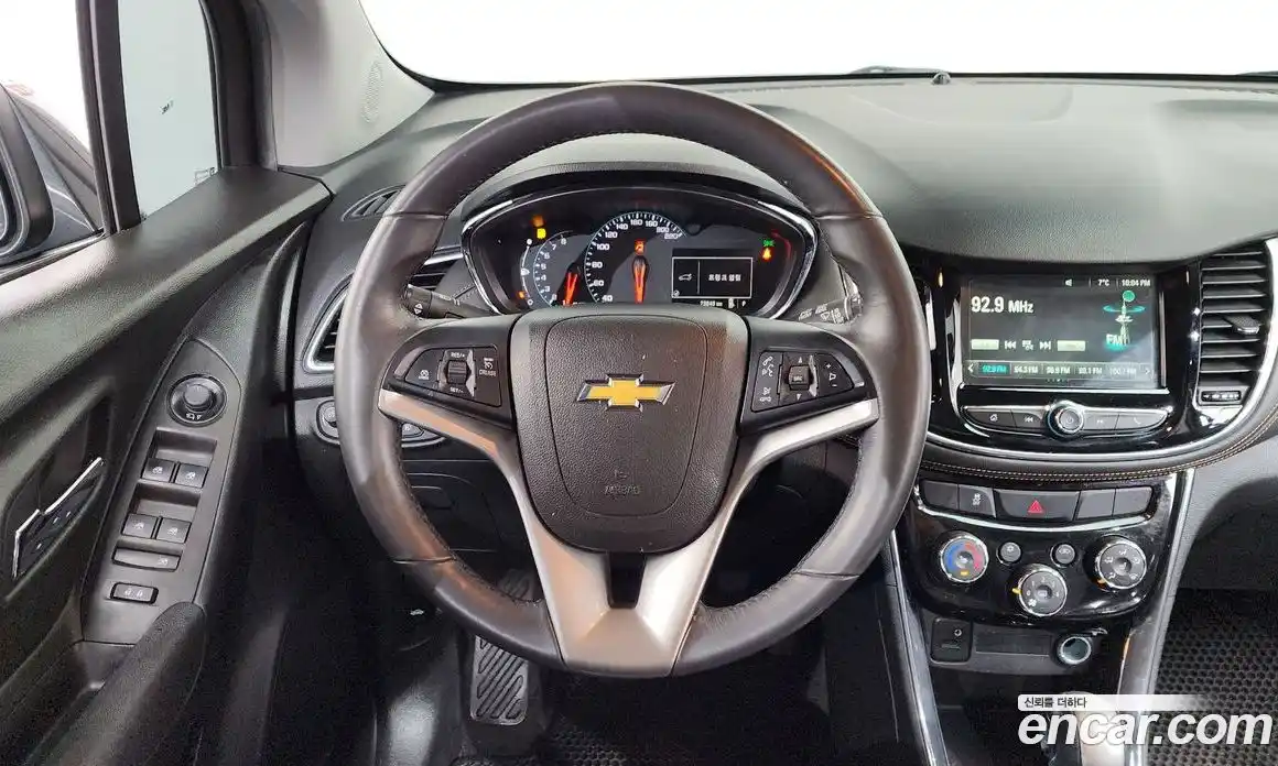 Chevrolet Trax 2018 1.4 Автомат в Москве № 327145, фото 12