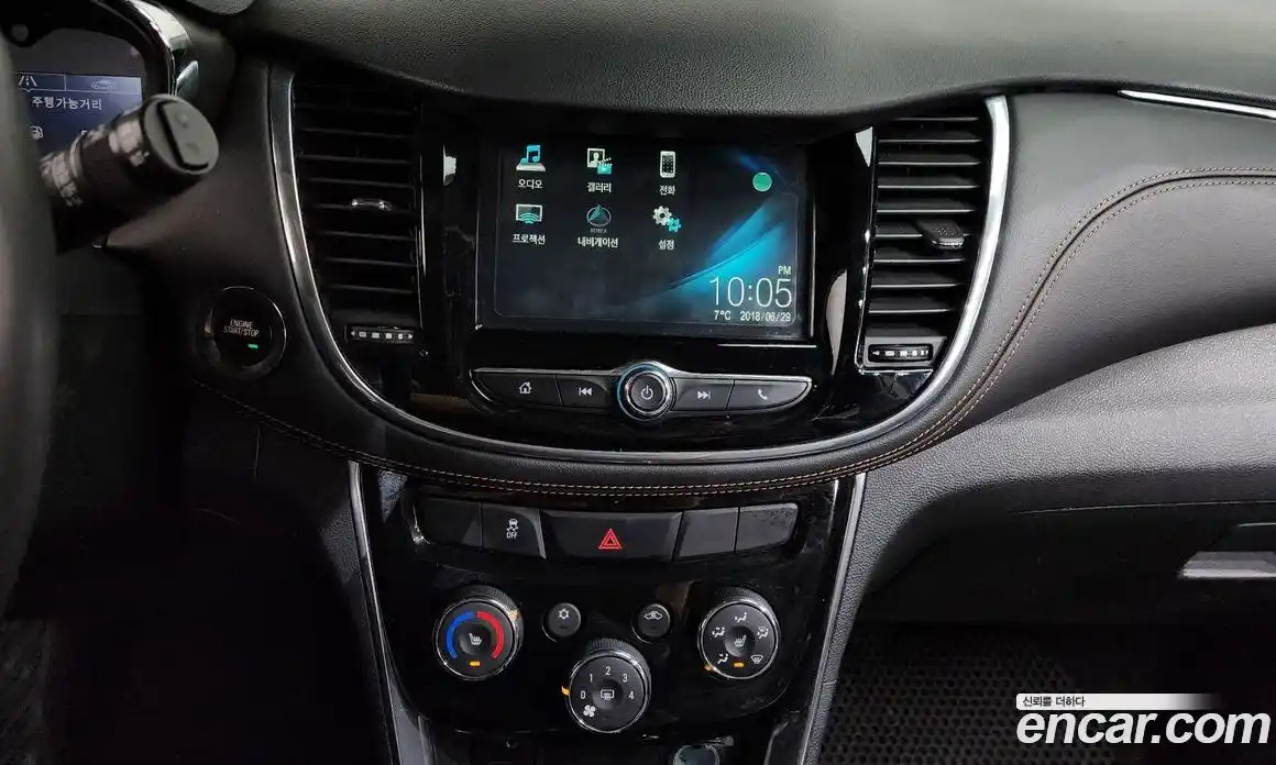 Chevrolet Trax 2018 1.4 Автомат в Москве № 327145, фото 13