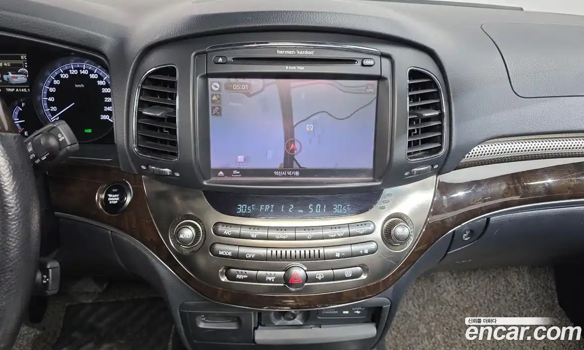 SsangYong Chairman 2012 3.6 Автомат в Москве № 32776, фото 17