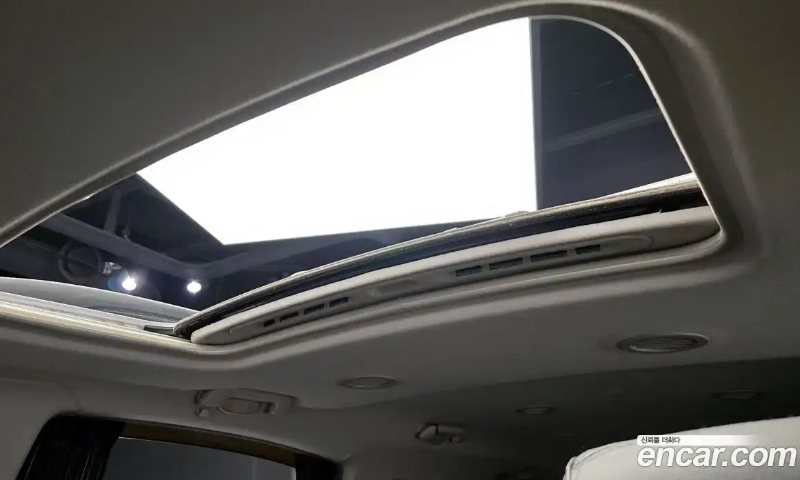 SsangYong Rodius 2013 2.0 Автомат в Москве № 32959, фото 13