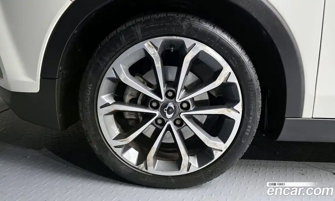 SsangYong TIBOLI 2018 1.6 Автомат в Москве № 33128, фото 5