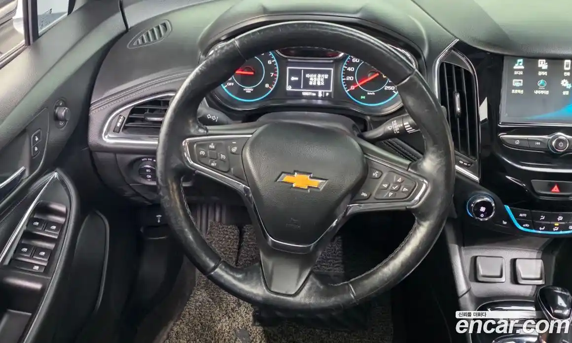 Chevrolet Cruze 2017 1.4 Автомат в Москве № 332303, фото 16