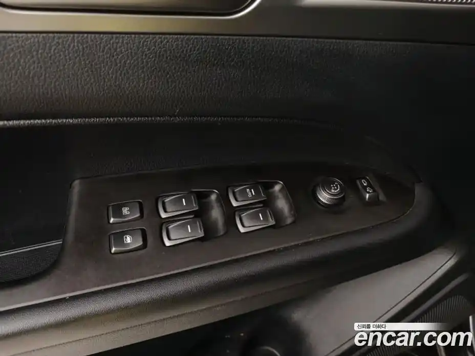 SsangYong Rexton 2018 2.2 Автомат в Москве № 33305, фото 9