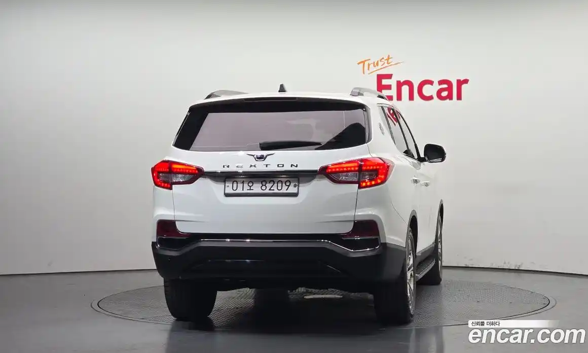 SsangYong Rexton 2018 2.2 Автомат в Москве № 34036, фото 15